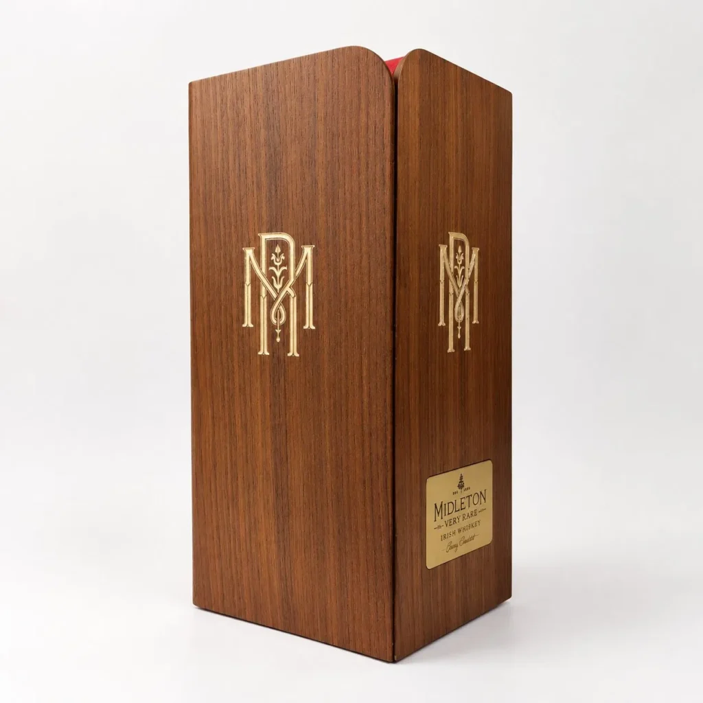 Luxury Custom Wine Wooden Box Premium Gift Packaging Personalized Wood Design for Whiskey Bottle Display
