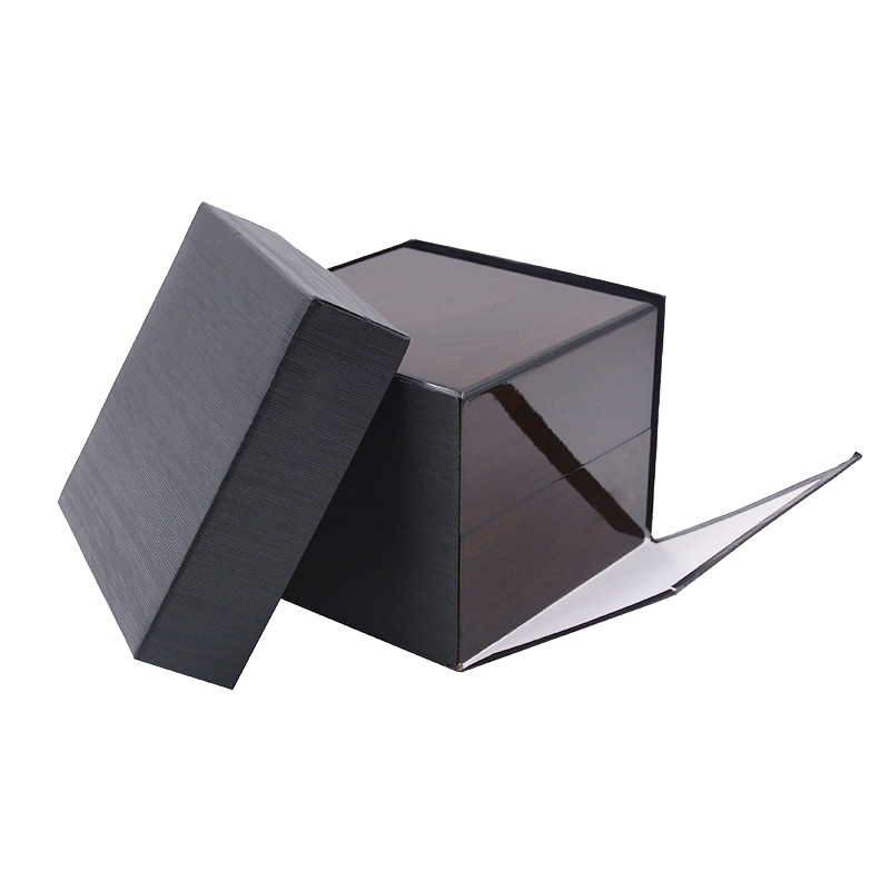 Customizable Luxury Gift Packaging for Wooden Watch Storage